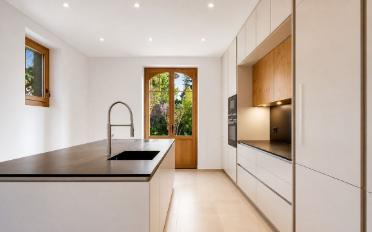 Single house 10 rooms - image - 4