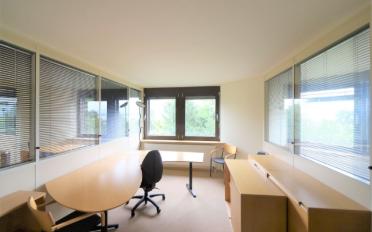 Büro ein Zimmer - image - 4