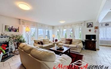 Wohnung 6.6 Zimmer - image - 3