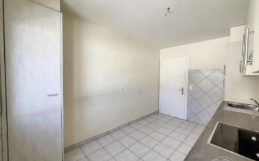 Apartment 3.5 rooms - image - 9