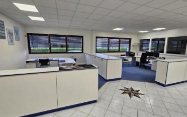 Bureau - image - 1