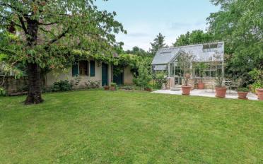 Single house - image - 3