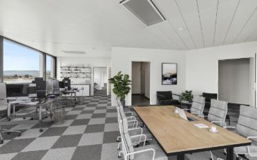 Office - image - 5