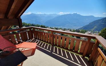 Attic flat 3.5 rooms - image - 1