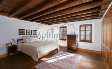 Einfamilienhaus 8.5 Zimmer - image - 4
