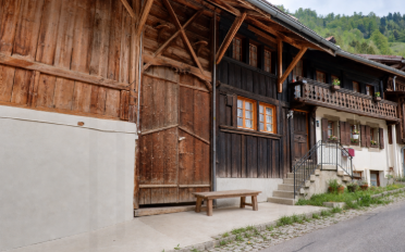 Einfamilienhaus 5.5 Zimmer - image - 1