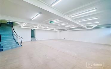 Office - image - 1