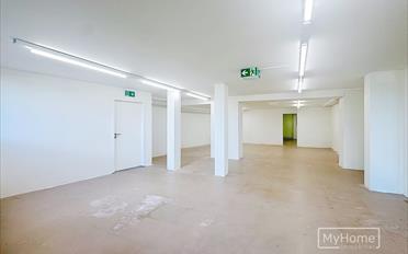 Office - image - 3