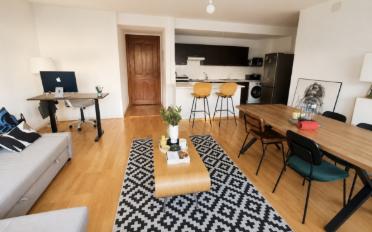 Apartment 4 rooms - image - 1