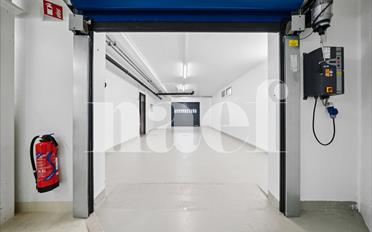 Commercial - image - 13