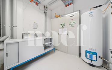 Commercial - image - 11