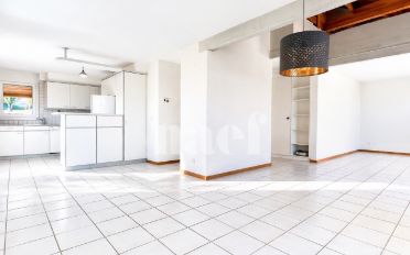 Apartment 5 rooms - image - 2