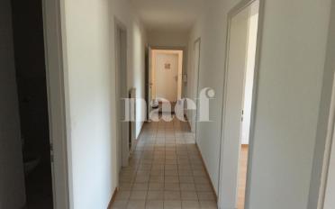 Apartment 4 rooms - image - 2