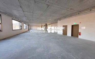 Office - image - 4