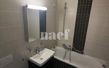 Apartment 4 rooms - image - 6