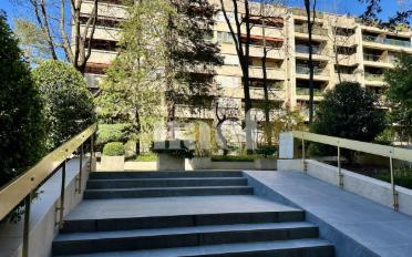 Apartment 4 rooms - image - 13