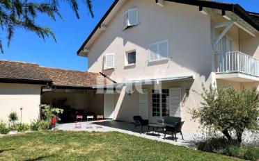 Villa 5.5 Zimmer - image - 1
