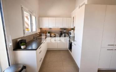 Apartment 4 rooms - image - 2