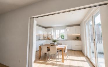 Apartment 6 rooms - image - 2