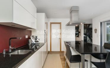 Villa 7.5 pièces - image - 7