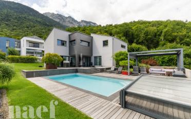 Villa 7.5 pièces - image - 2