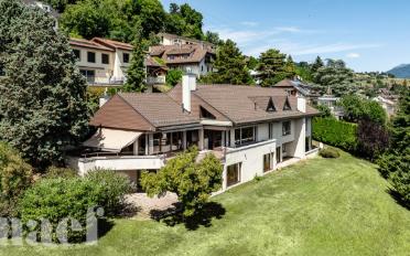 Villa 9.5 Zimmer - image - 2