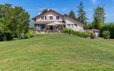 Villa 14 pièces - image - 1