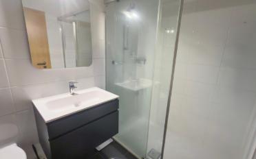 Apartment 2.5 rooms - image - 11