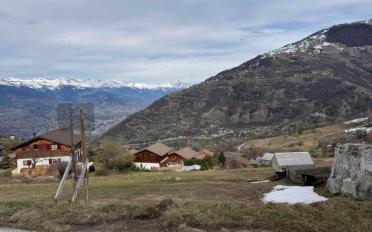 Building land - image - 2