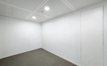 Office - image - 6