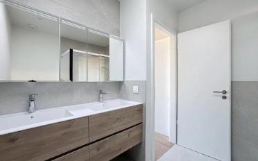 Apartment 4 rooms - image - 6