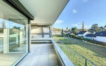 Apartment 4 rooms - image - 11