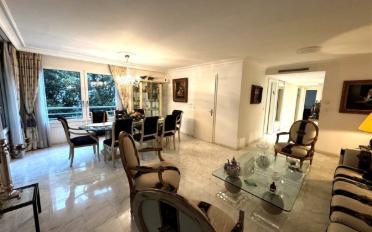 Furnished flat 4 rooms - image - 2