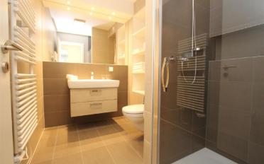 Furnished flat 3 rooms - image - 4