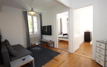 Furnished flat 4 rooms - image - 1