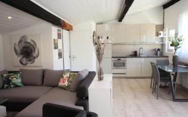 Furnished flat 4 rooms - image - 1