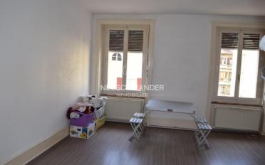 Mixed use property - image - 2