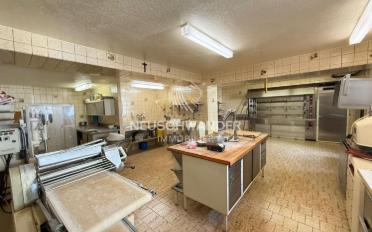 Mixed use property - image - 11