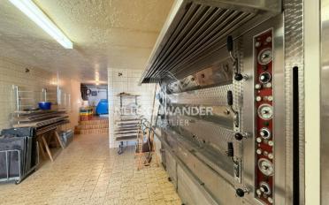 Mixed use property - image - 13