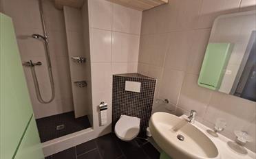 Mixed use property - image - 4