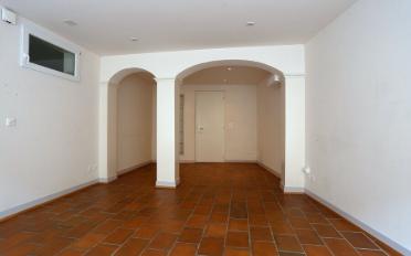 Mixed use property - image - 3