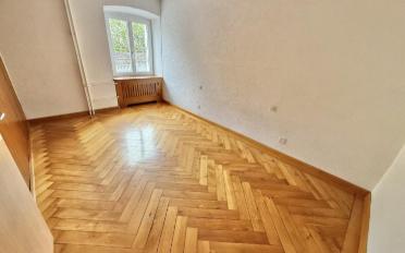 Apartment 4 rooms - image - 4