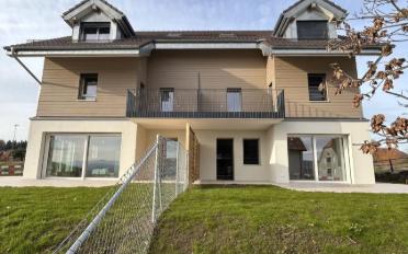Doppeleinfamilienhaus 5.5 Zimmer - image - 2