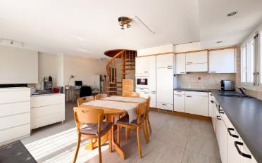 Dachwohnung 4.5 Zimmer - image - 4