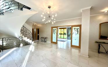 Villa 12 pièces - image - 3