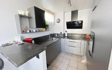 Apartment 4 rooms - image - 5