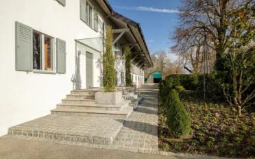 Single house 14 rooms - image - 3