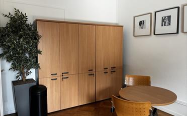 Office - image - 6