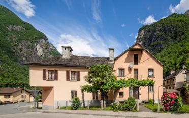 Single house 7 rooms - image - 1