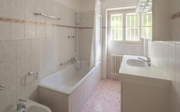 Bifamiliar house 9 rooms - image - 9